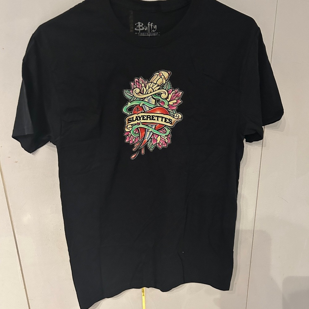 Buffy The Vampire Slayer Black Short Sleeve Tee with Graphic Design Slayerettes - Picture 7 of 12